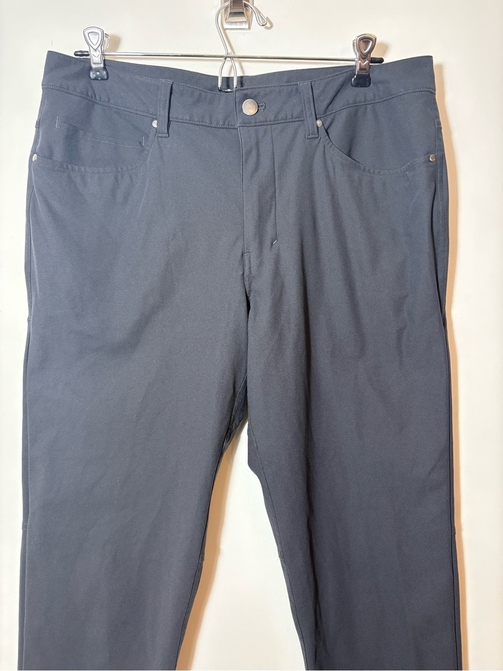 Lululemon Pants Mens 32X30 Gray Obsidian ABC Slim Fit Warpstreme Stretch - Picture 2 of 9